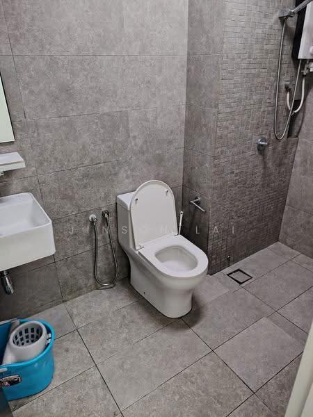 Kediaman Servis untuk Disewa di The Birch - Jinson Lai - Bathroom - PropertyGuru.com.my