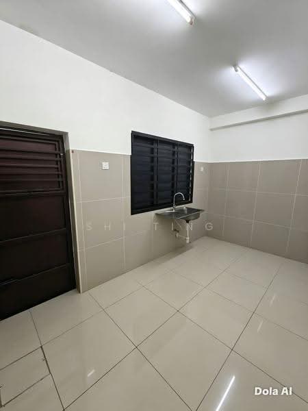 2-storey Terraced House for Sale in Taman Johor Jaya (Johor Bahru) - Shi Ting - Kitchen - PropertyGuru.com.my