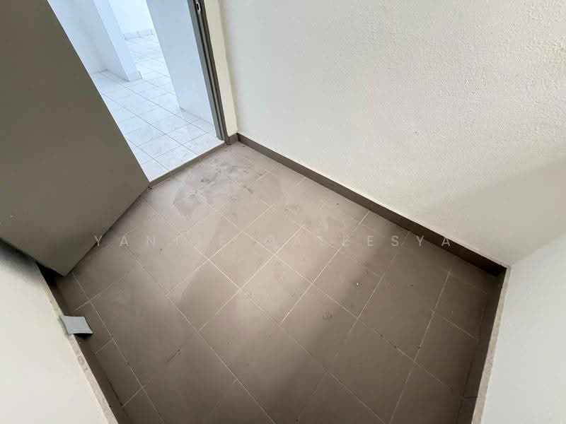 Apartment for Sale at Residensi Kajang Utama - Yantie Qaleesya - Entrance - PropertyGuru.com.my