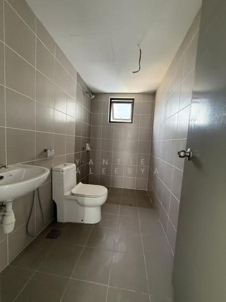 Apartment for Sale at Residensi Kajang Utama - Yantie Qaleesya - Bathroom - PropertyGuru.com.my