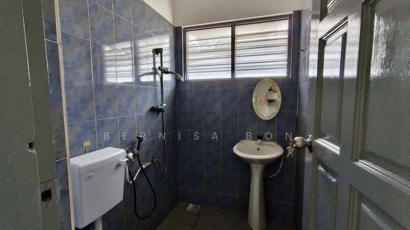 Bungalow House untuk Dijual di SS3 (Petaling Jaya) - Bernisa Bon - Bathroom - PropertyGuru.com.my