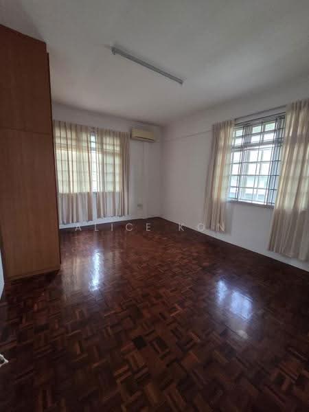 Bungalow House untuk Disewa di Kuching (Sarawak) - Alice Kon - Bedroom - PropertyGuru.com.my