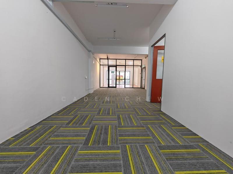 Shop / Office for Rent in Seksyen U13 (Setia Alam) - Caden Chew - Corridor - PropertyGuru.com.my