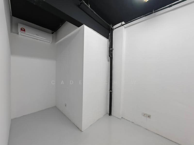 Shop / Office for Rent in Seksyen U13 (Setia Alam) - Caden Chew - Interior - PropertyGuru.com.my