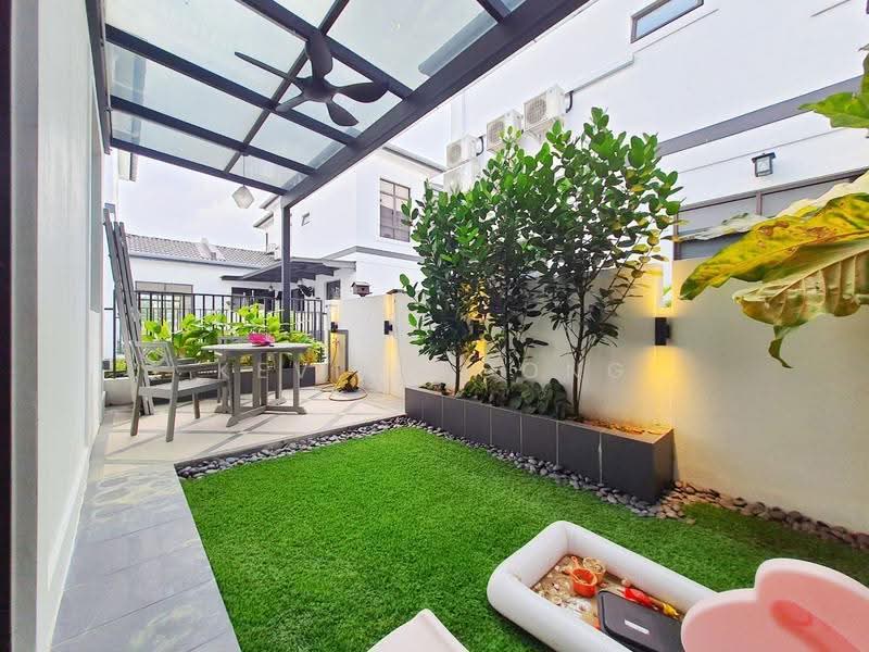Rumah Teres 2-Tingkat untuk Dijual di Sepang (Selangor) - Kevin Foong - Garden - PropertyGuru.com.my
