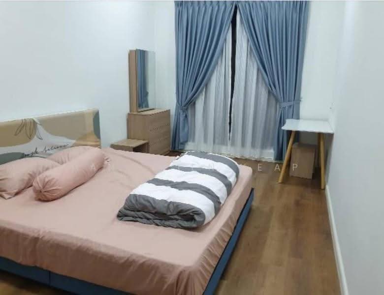 Service Residence for Sale at Suasana @ Utropolis - Han Chien Yeap - Bedroom - PropertyGuru.com.my
