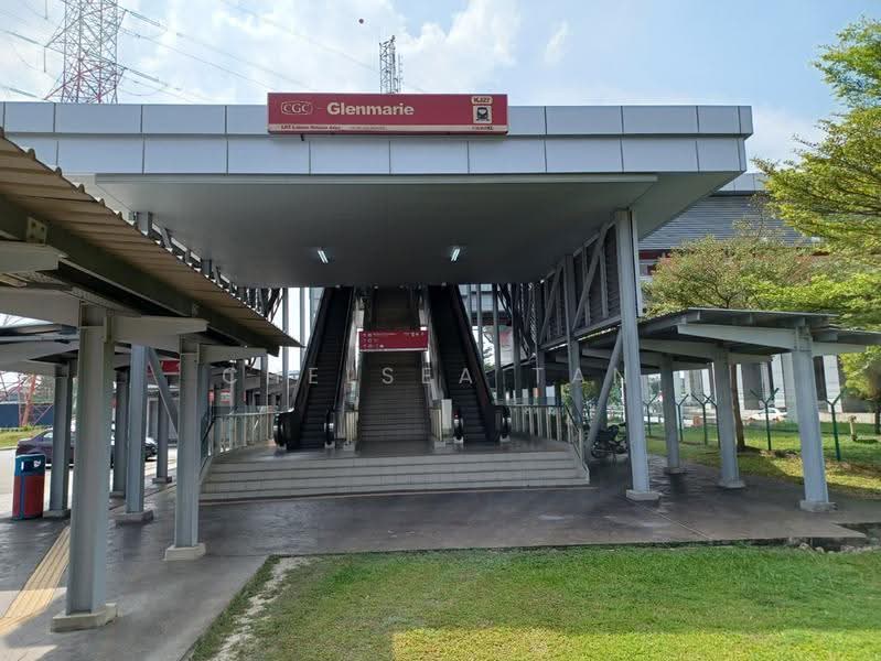 Shop / Office for Rent in Seksyen U1 (Glenmarie) - Chelsea Tan - Exterior - PropertyGuru.com.my