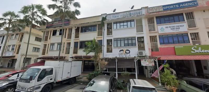 Shop / Office for Rent in Seksyen U1 (Glenmarie) - Chelsea Tan - Exterior - PropertyGuru.com.my