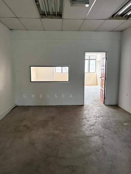 Shop / Office for Rent in Seksyen U1 (Glenmarie) - Chelsea Tan - Interior - PropertyGuru.com.my