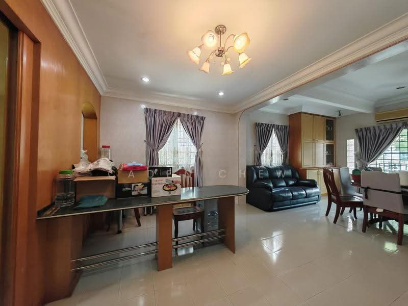Others for Sale in Bukit Jelutong (Shah Alam) - Caden Chew - Living Room - PropertyGuru.com.my