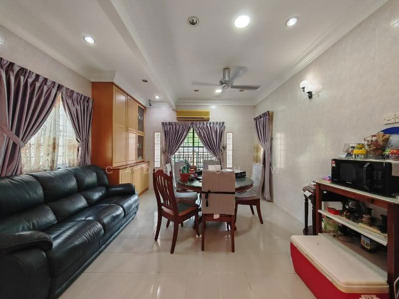 Others for Sale in Bukit Jelutong (Shah Alam) - Caden Chew - Living Room - PropertyGuru.com.my