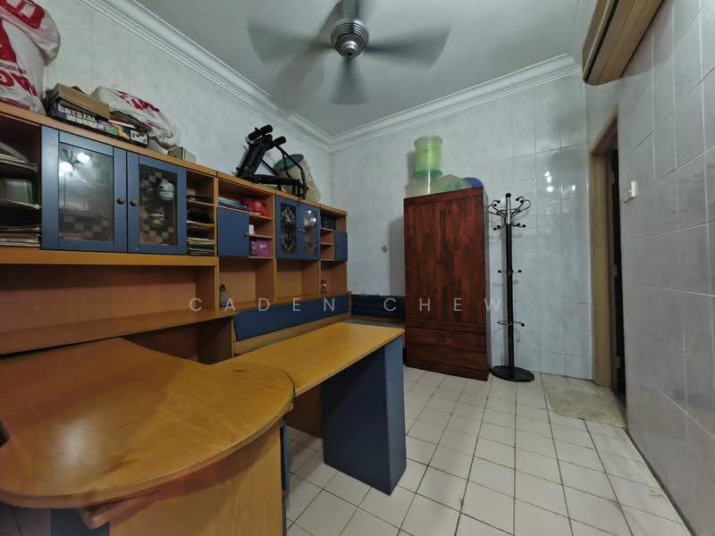 Others for Sale in Bukit Jelutong (Shah Alam) - Caden Chew - Study - PropertyGuru.com.my