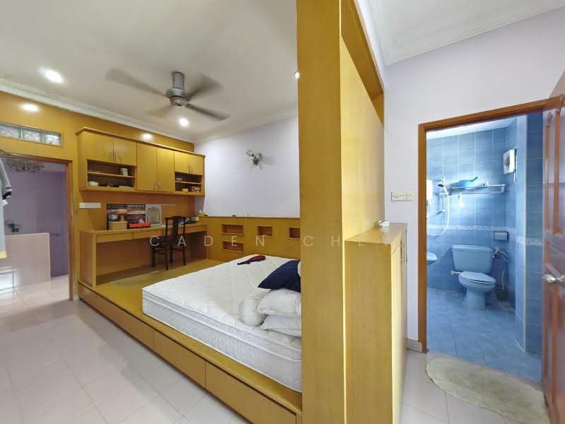 Others for Sale in Bukit Jelutong (Shah Alam) - Caden Chew - Bedroom - PropertyGuru.com.my