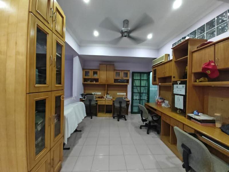 Others for Sale in Bukit Jelutong (Shah Alam) - Caden Chew - Study - PropertyGuru.com.my