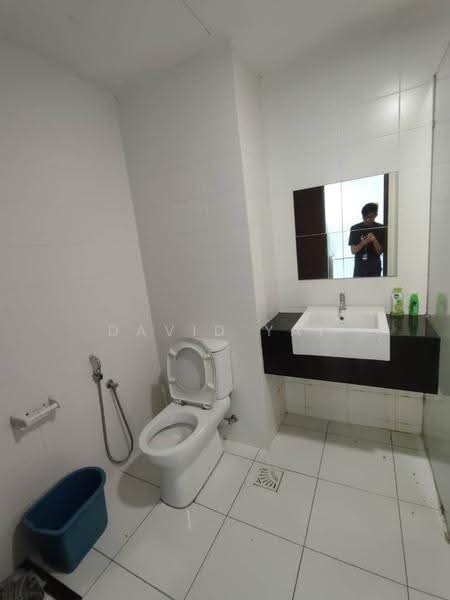 Kediaman Servis untuk Disewa di Trefoil @ Setia City - David Yap - Bathroom - PropertyGuru.com.my