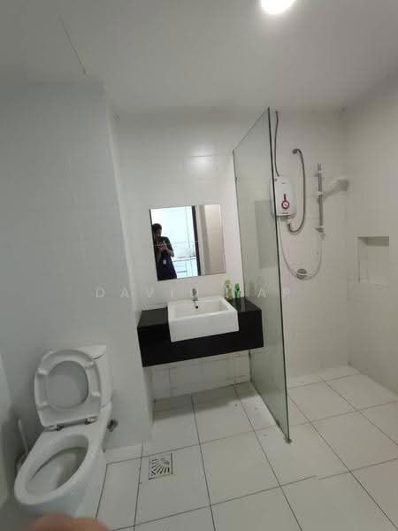 Kediaman Servis untuk Disewa di Trefoil @ Setia City - David Yap - Bathroom - PropertyGuru.com.my