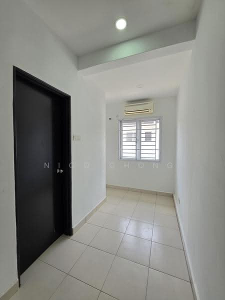2-storey Terraced House for Sale in Bandar Tiram (Ulu Tiram) - Nico Chong - Interior - PropertyGuru.com.my