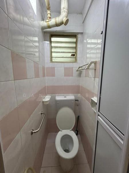 Flat for Rent at Flat PKNS Section 7 - Danny Nabil - PropertyGuru.com.my
