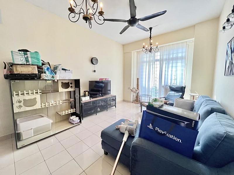 Apartment for Sale at Seri Atria Apartment - NORFADILAH ZAINUDDIN - Living Room - PropertyGuru.com.my