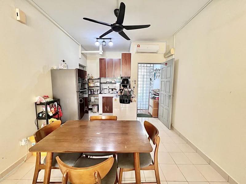 Apartment for Sale at Seri Atria Apartment - NORFADILAH ZAINUDDIN - Kitchen - PropertyGuru.com.my