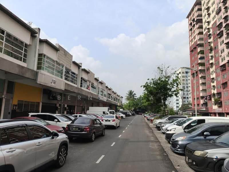 Shop / Office for Rent in Petaling Jaya (Selangor) - Bernard Tay - Exterior - PropertyGuru.com.my