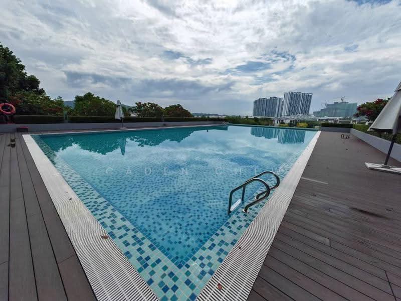 Rumah Berkembar untuk Dijual di Setia Alam (Selangor) - Caden Chew - Pool - PropertyGuru.com.my
