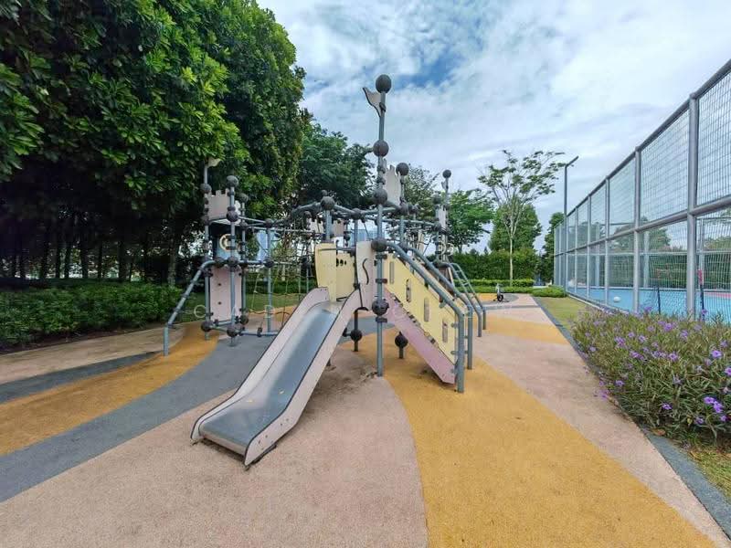 Rumah Berkembar untuk Dijual di Setia Alam (Selangor) - Caden Chew - Exterior - PropertyGuru.com.my