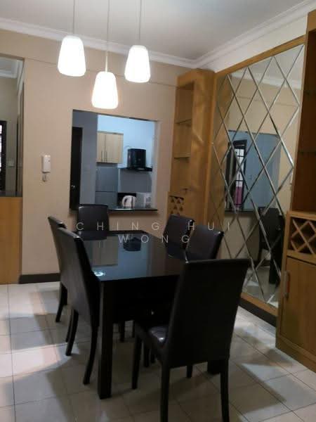 Condominium for Rent at Marina Court Resort Condominium - Ching Hui Wong - Dining Room - PropertyGuru.com.my