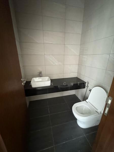 Bungalow House untuk Dijual di Eco Ardence (Setia Alam) - Caden Chew - Bathroom - PropertyGuru.com.my