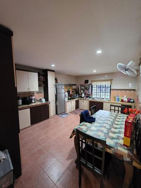 1-storey Terraced House for Sale in Taman Rinting (Masai) - Carson . - Kitchen - PropertyGuru.com.my