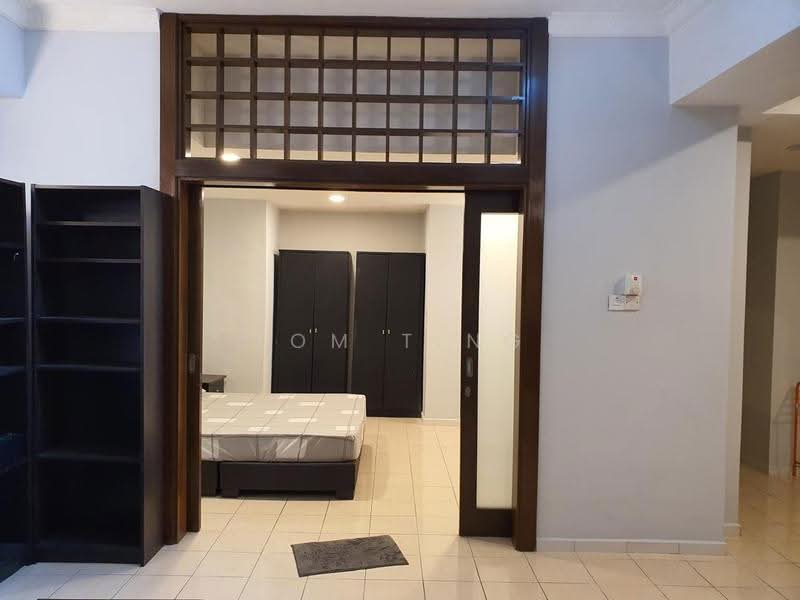 Kediaman Servis untuk Disewa di Amcorp Serviced Suites - Tom Ting - Bedroom - PropertyGuru.com.my