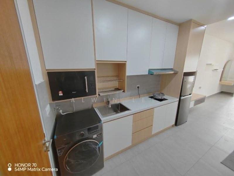 Kediaman Servis untuk Disewa di SUNSURIA FORUM SERVICED APARTMENT - Alwin Lee - Kitchen - PropertyGuru.com.my