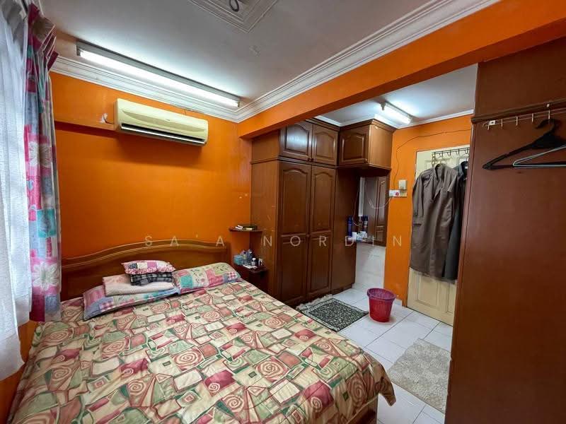 Rumah Teres 2-Tingkat untuk Dijual di Usj 9 (Subang Jaya) - Sa'a Nordin - Bedroom - PropertyGuru.com.my
