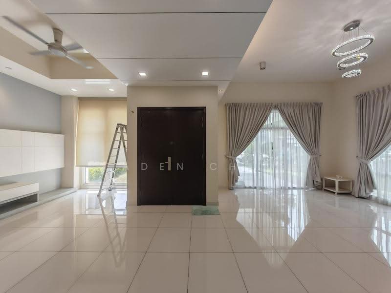 Rumah Berkembar untuk Dijual di Setia Eco Park (Setia Alam) - Caden Chew - Living Room - PropertyGuru.com.my