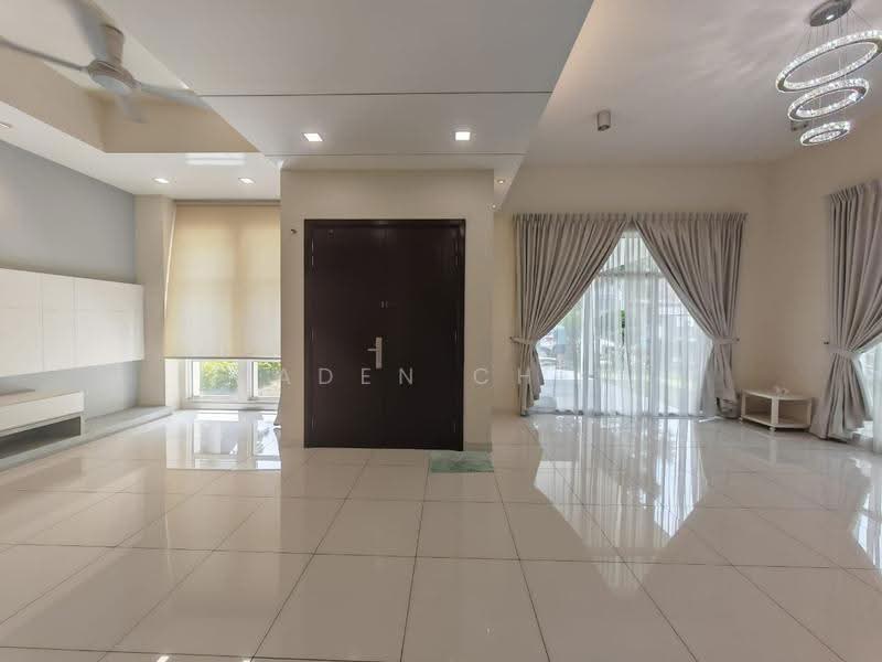 Rumah Berkembar untuk Dijual di Setia Eco Park (Setia Alam) - Caden Chew - Living Room - PropertyGuru.com.my
