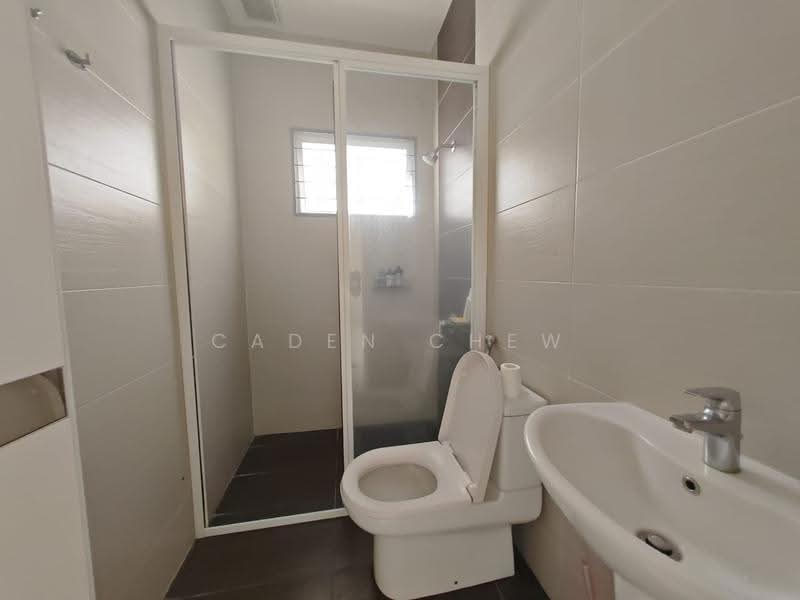 Rumah Berkembar untuk Dijual di Setia Eco Park (Setia Alam) - Caden Chew - Bathroom - PropertyGuru.com.my