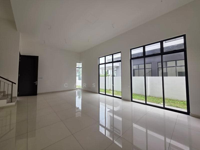 Cluster House for Sale in Taman JP Perdana (Johor Bahru) - Carson . - Living Room - PropertyGuru.com.my