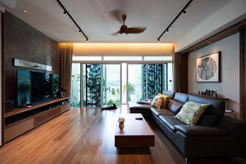 Kondominium untuk Dijual di Ferringhi Residence 2 - Danick Teoh - Living Room - PropertyGuru.com.my
