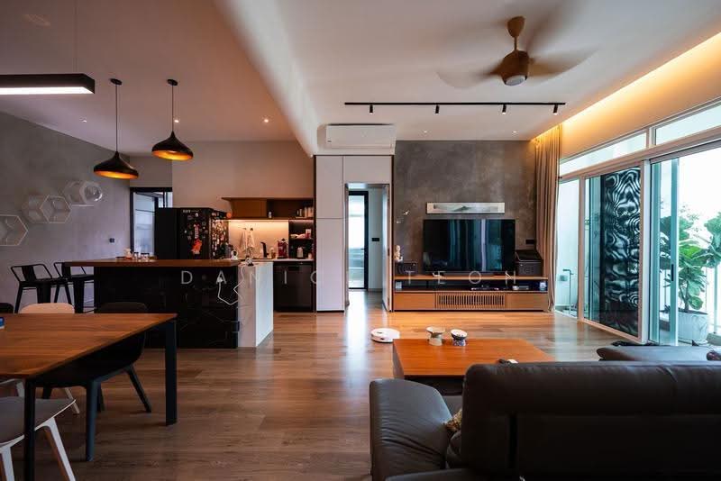 Kondominium untuk Dijual di Ferringhi Residence 2 - Danick Teoh - Living Room - PropertyGuru.com.my