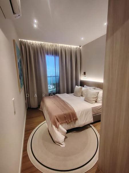 Kediaman Servis untuk Dijual di The LightHauz - Darold Tan - Bedroom - PropertyGuru.com.my