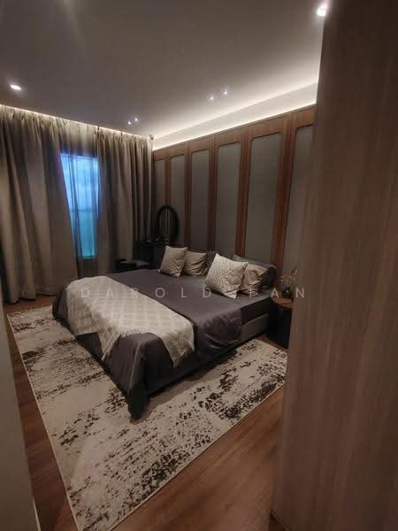 Kediaman Servis untuk Dijual di The LightHauz - Darold Tan - Bedroom - PropertyGuru.com.my