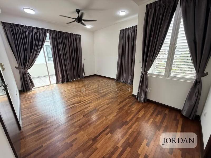 Rumah Berkembar untuk Dijual di Setia Eco Park (Setia Alam) - Jennie Chew - Living Room - PropertyGuru.com.my