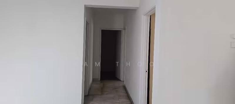 Kondominium untuk Disewa di Kuchai Brem Park 2 - Sam Thoo - Corridor - PropertyGuru.com.my