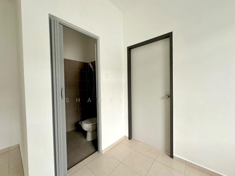 Rumah Teres 1-Tingkat untuk Dijual di Kluang (Johor) - Shanel Tee - Bathroom - PropertyGuru.com.my