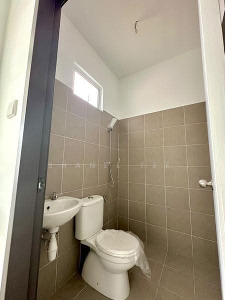 Rumah Teres 1-Tingkat untuk Dijual di Kluang (Johor) - Shanel Tee - Bathroom - PropertyGuru.com.my