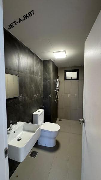 Kondominium untuk Disewa di Tuai Timur - Alwin Lee - Bathroom - PropertyGuru.com.my