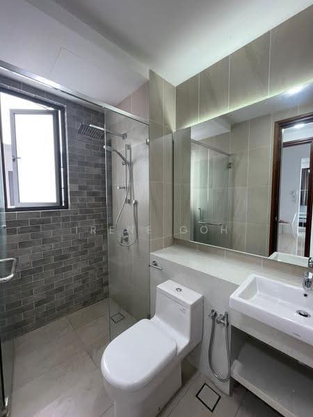 Kondominium untuk Disewa di Queens Residences Q2 @ Queens Waterfront - Irene Goh - Bathroom - PropertyGuru.com.my