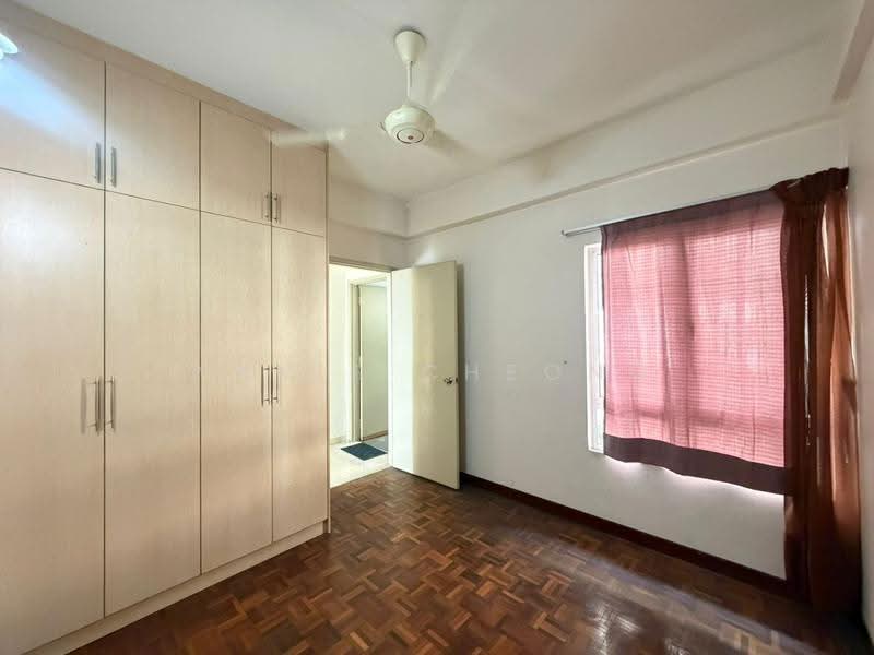 Pangsapuri untuk Dijual di Seri Puri - Yanis Cheong - Bedroom - PropertyGuru.com.my