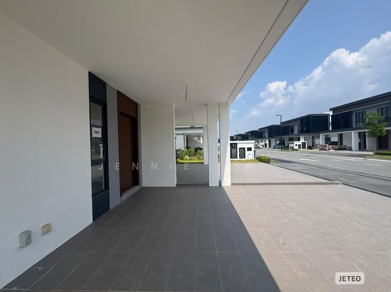 Rumah Berkembar untuk Dijual di Telok Panglima Garang (Selangor) - Jennie Chew - Exterior - PropertyGuru.com.my