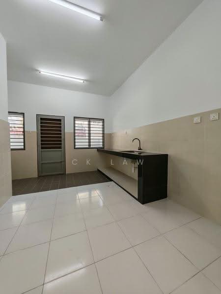 Rumah Teres 2-Tingkat untuk Dijual di Setia Ecohill (Semenyih) - CK Law - Kitchen - PropertyGuru.com.my